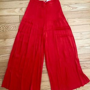 Zara wide leg pleated cropped pants size XS